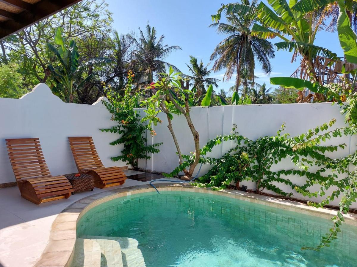 Cantika Villa Гили Траванган Экстерьер фото